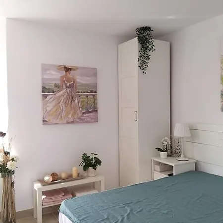 Apartamento Neu Renoviertes, Hübsches Und Gemütliches Mit Balkon Und Meerblick *